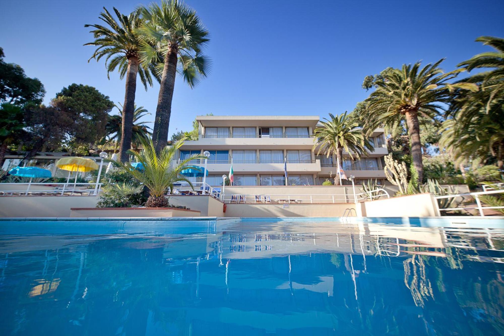 Nyala Suite Hotel San Remo Exterior foto